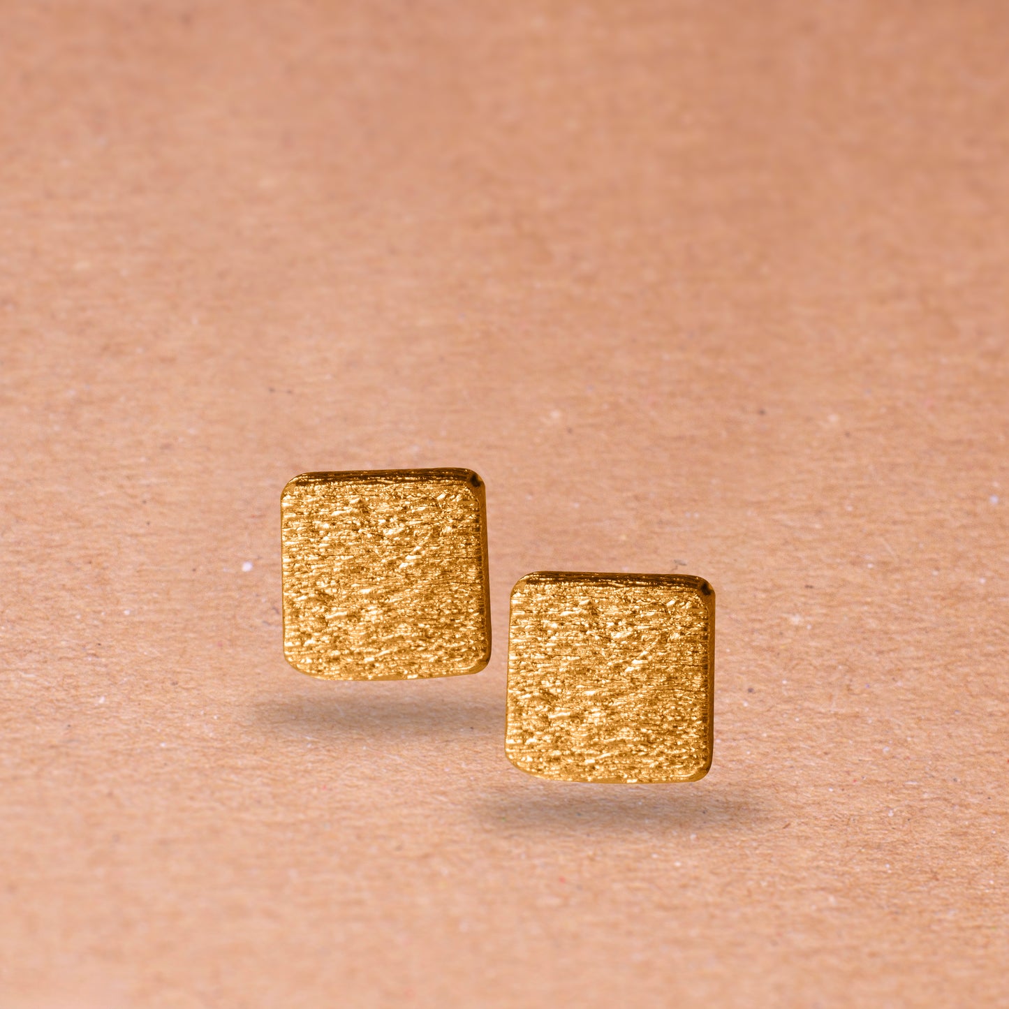 La petite puce d'oreilles VIKA en crépon
